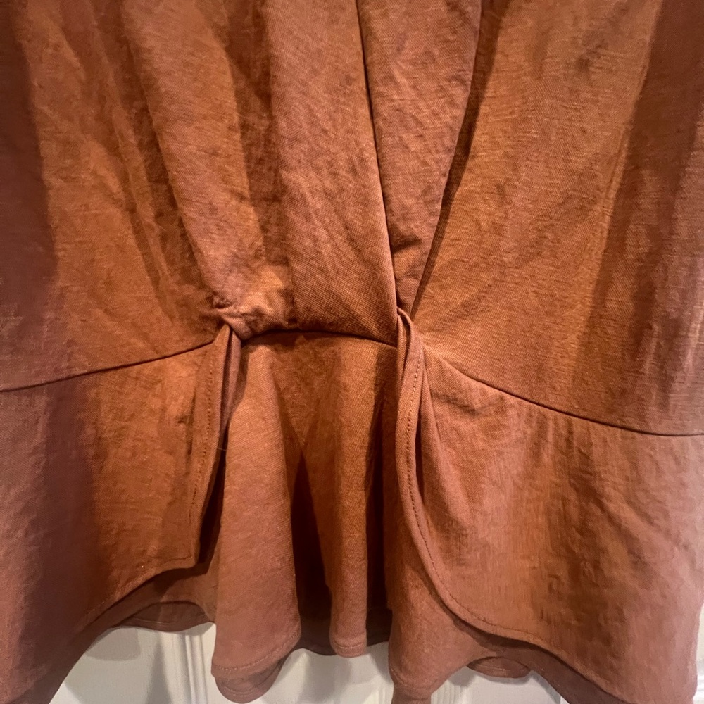 NWOT- Bobeau Brand Blouse - Picture 2 of 7